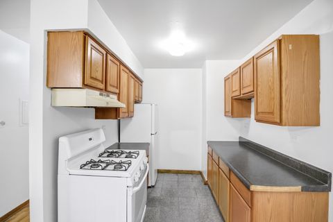 Tiny photo for 1080 Knoll Lane #305, Hoffman Estates, IL 60169 (MLS # 12499437)