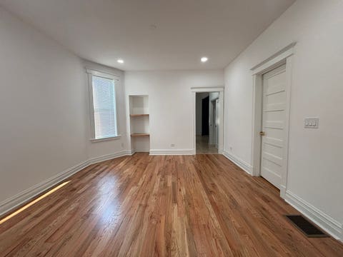 Tiny photo for 5652 S Shields Avenue, Chicago, IL 60621 (MLS # 12723778)