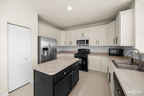 Tiny photo for 366 Chautauqua Lane, Sycamore, IL 60178 (MLS # 12785688)