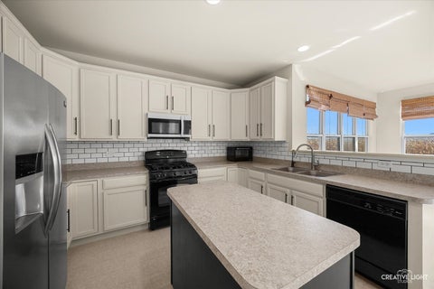 Tiny photo for 366 Chautauqua Lane, Sycamore, IL 60178 (MLS # 12785688)