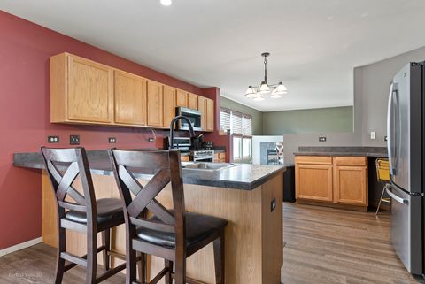 Tiny photo for 585 E Campbell Drive, Coal City, IL 60416 (MLS # 12517139)