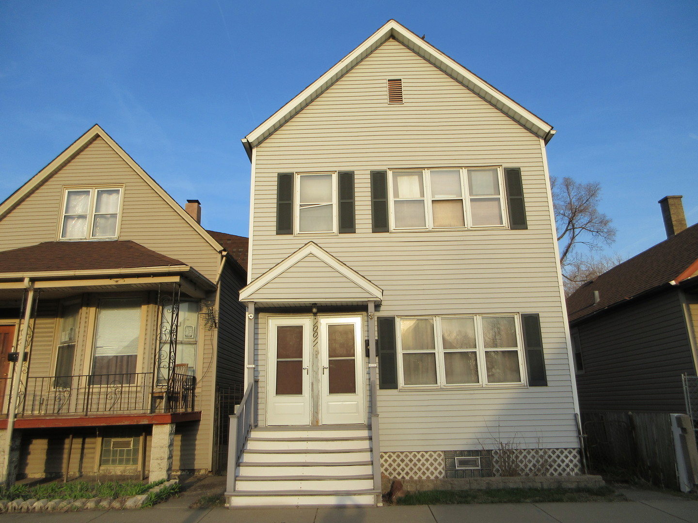 10011 S Exchange Avenue