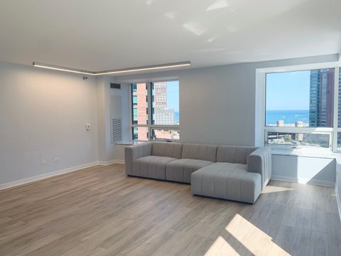 Tiny photo for 512 N McCLURG Court #807, Chicago, IL 60611 (MLS # 12786030)