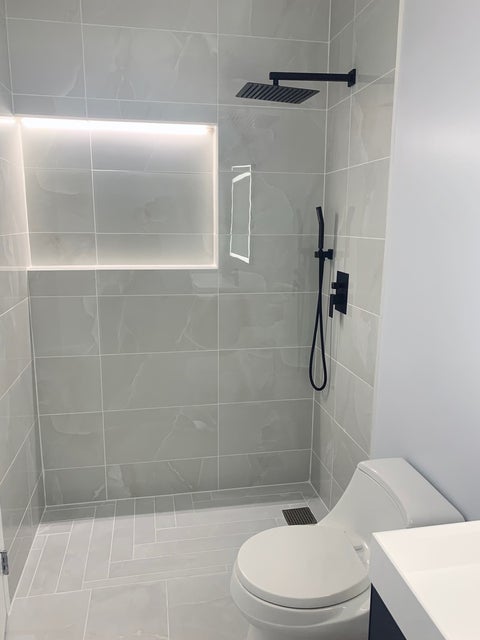 Tiny photo for 512 N McCLURG Court #807, Chicago, IL 60611 (MLS # 12786030)