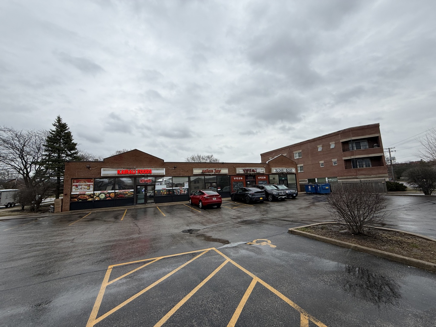 771-777 Milwaukee Avenue