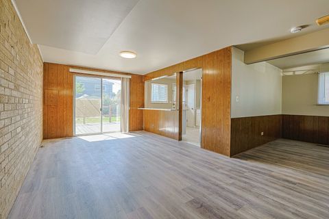 Tiny photo for 9252 HOME Terrace, Des Plaines, IL 60016 (MLS # 12492172)