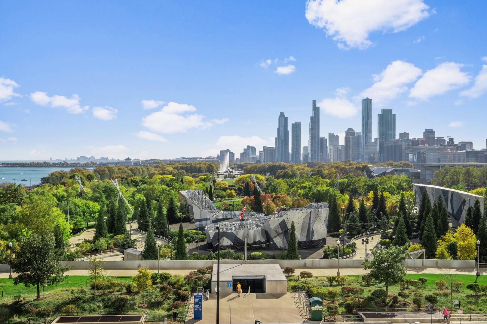 340 E RANDOLPH Street 507