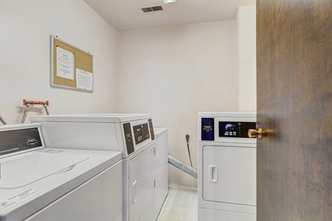 Tiny photo for 1717 W CRYSTAL Lane #512, Mount Prospect, IL 60056 (MLS # 12726860)