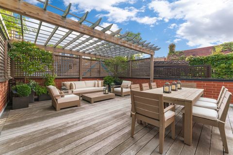 Tiny photo for 2119 N Kenmore Avenue, Chicago, IL 60614 (MLS # 12631580)