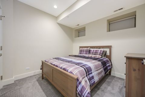 Tiny photo for 2119 N Kenmore Avenue, Chicago, IL 60614 (MLS # 12631580)