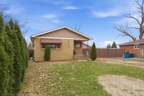 Tiny photo for 866 Greenbay Avenue, Calumet City, IL 60409 (MLS # 12537979)