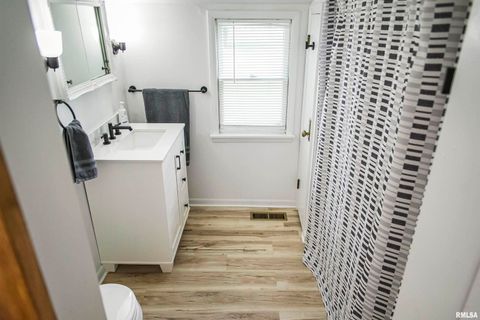 Tiny photo for 121 N BROAD Street, Loraine, IL 62349 (MLS # QC4265431)