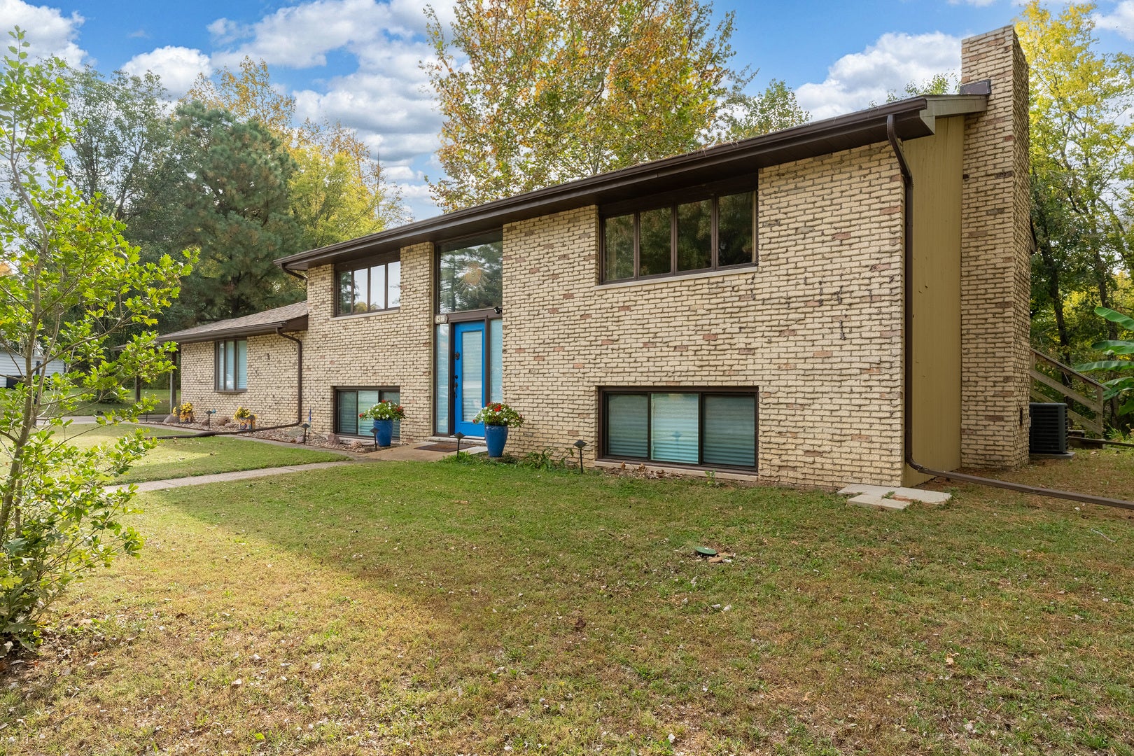 47 Spring Arbor Drive