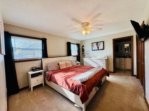 Tiny photo for 13975 Leisure Lane, Benton, IL 62812 (MLS # 12598775)