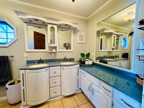 Tiny photo for 13975 Leisure Lane, Benton, IL 62812 (MLS # 12598775)