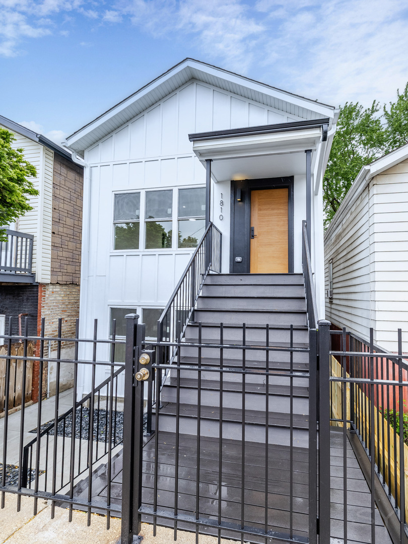 1810 W 23rd Street