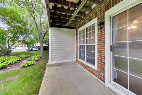 Tiny photo for 437 Grosse Pointe Circle #437, Vernon Hills, IL 60061 (MLS # 12701065)