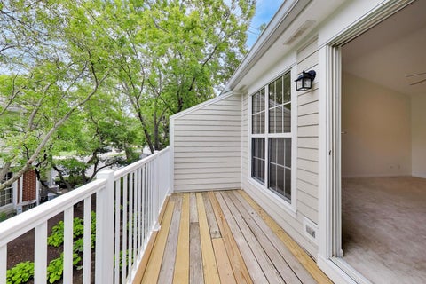 Tiny photo for 437 Grosse Pointe Circle #437, Vernon Hills, IL 60061 (MLS # 12701065)