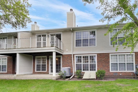 Tiny photo for 437 Grosse Pointe Circle #437, Vernon Hills, IL 60061 (MLS # 12701065)