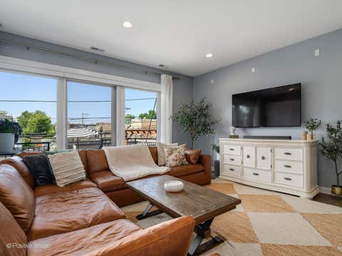 Tiny photo for 2550 W FULLERTON Avenue #2E, Chicago, IL 60647 (MLS # 12719500)