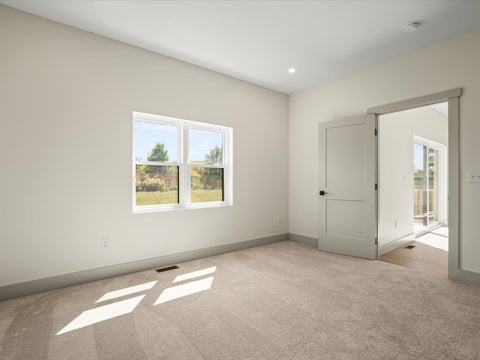Tiny photo for 8557 Blue River Road, Rockford, IL 61107 (MLS # 12757998)