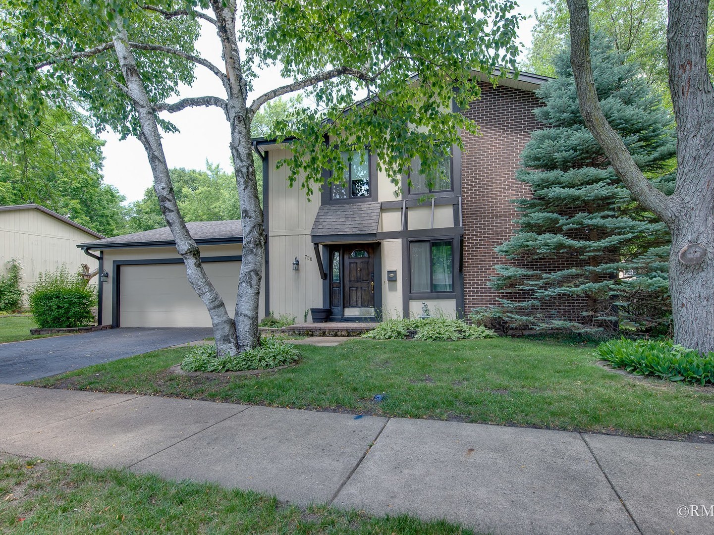 780 Chisholm Trail