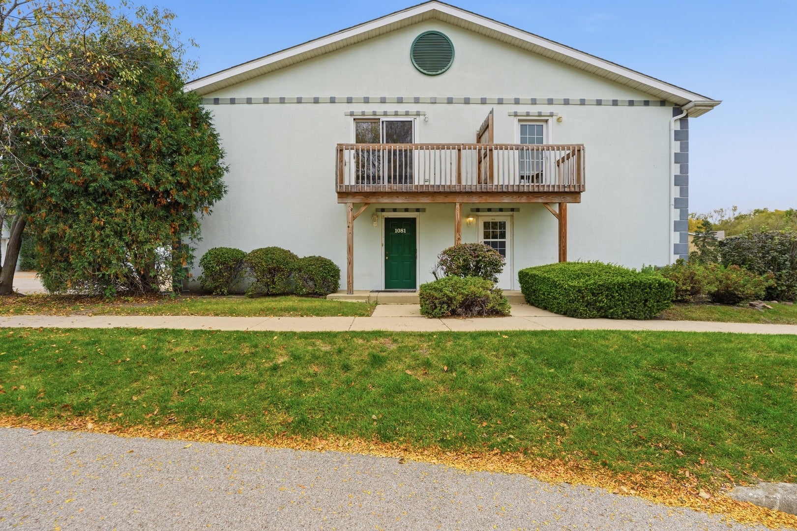 1083 Greenwood Circle