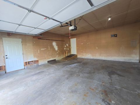 Tiny photo for 420 N Fourth Street, Clifton, IL 60927 (MLS # 12486129)