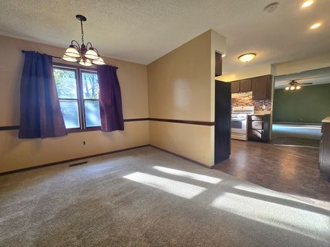 Tiny photo for 420 N Fourth Street, Clifton, IL 60927 (MLS # 12486129)