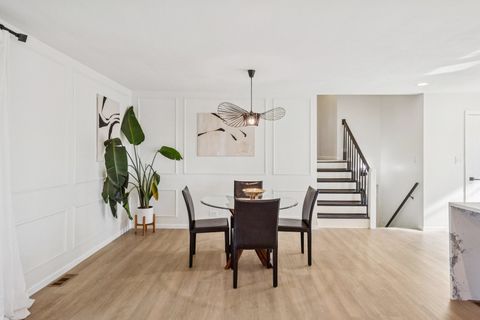 Tiny photo for 3S126 Park Boulevard, Glen Ellyn, IL 60137 (MLS # 12507133)