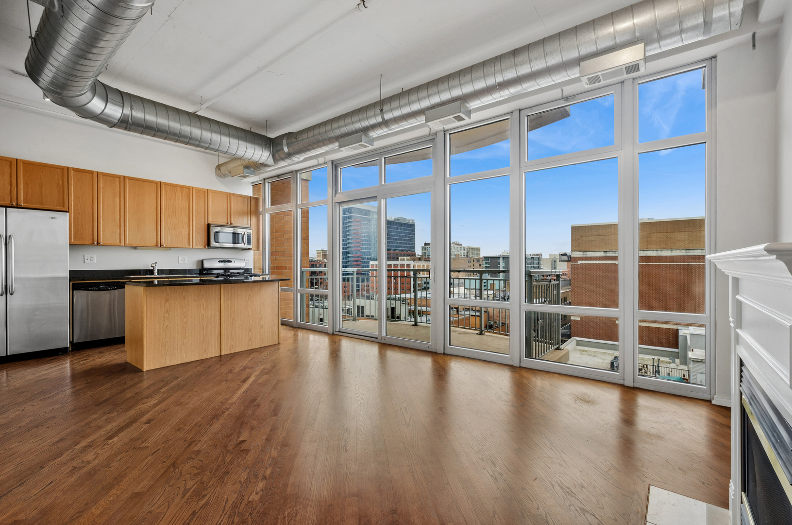 950 W Monroe Street 809