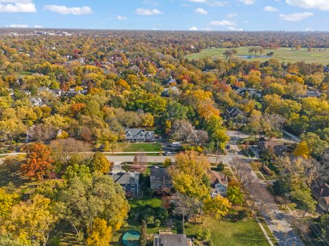 Tiny photo for 1570 Orchard Road, Wheaton, IL 60189 (MLS # 12624111)
