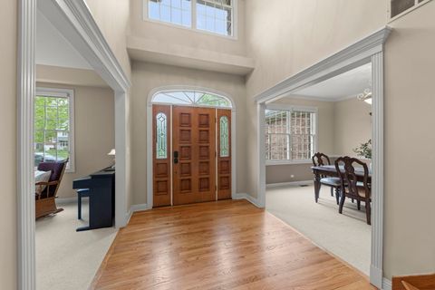 Tiny photo for 1570 Orchard Road, Wheaton, IL 60189 (MLS # 12624111)
