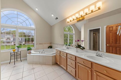 Tiny photo for 1570 Orchard Road, Wheaton, IL 60189 (MLS # 12624111)