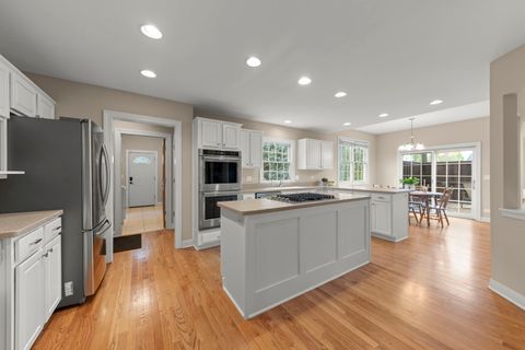 Tiny photo for 1570 Orchard Road, Wheaton, IL 60189 (MLS # 12624111)