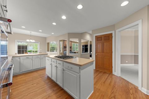 Tiny photo for 1570 Orchard Road, Wheaton, IL 60189 (MLS # 12624111)