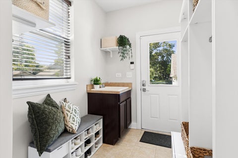 Tiny photo for 4544 Stanley Avenue, Downers Grove, IL 60515 (MLS # 12778833)