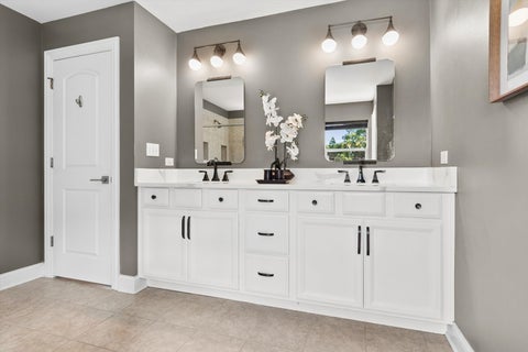 Tiny photo for 4544 Stanley Avenue, Downers Grove, IL 60515 (MLS # 12778833)