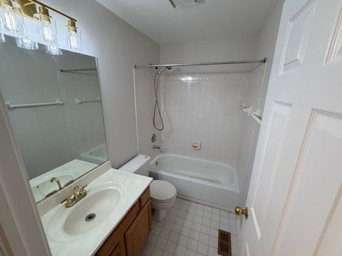 Tiny photo for 428 Country Lane Court, Wauconda, IL 60084 (MLS # 12597838)