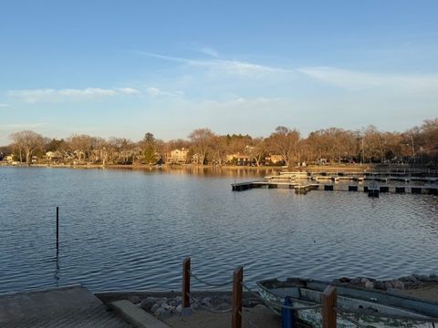 Tiny photo for 428 Country Lane Court, Wauconda, IL 60084 (MLS # 12597838)