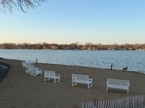 Tiny photo for 428 Country Lane Court, Wauconda, IL 60084 (MLS # 12597838)