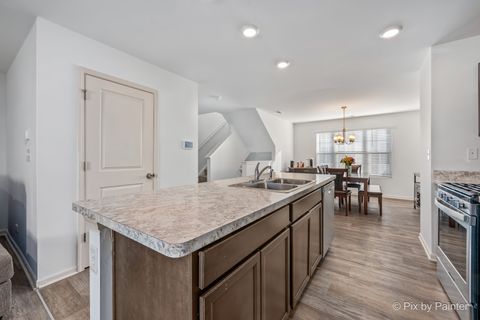 Tiny photo for 2544 Alison Avenue, Pingree Grove, IL 60140 (MLS # 12537848)