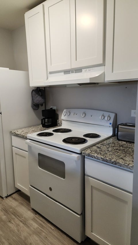 Tiny photo for 1354 Cunat Court #1D, Lake In The Hills, IL 60156 (MLS # 12701724)