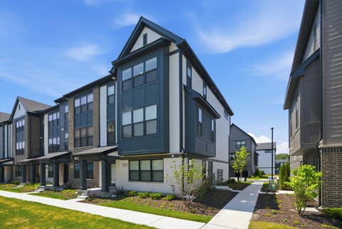 Tiny photo for 8367 Mulberry Avenue, Morton Grove, IL 60053 (MLS # 12727052)