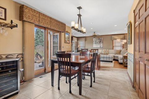 Tiny photo for 132 Ashcroft Drive, Bolingbrook, IL 60490 (MLS # 12587315)