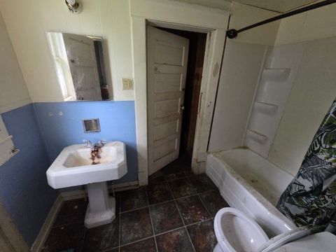 Tiny photo for 214-216 N 7th Street, Mt Vernon, IL 62864 (MLS # 12639383)