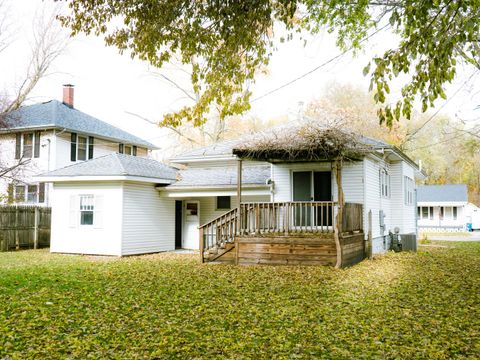 Tiny photo for 216 W Cleary Street, Pontiac, IL 61764 (MLS # 12515303)