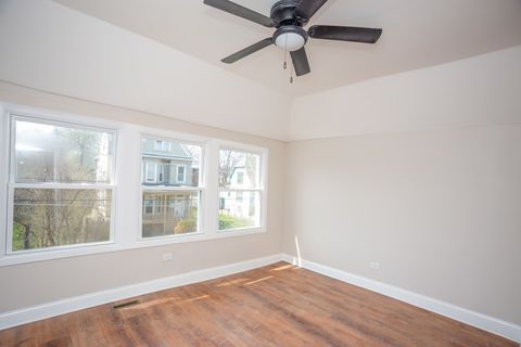 Tiny photo for 7049 S Kimbark Avenue, Chicago, IL 60637 (MLS # 12619713)