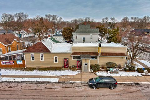 253 9th Street Lasalle IL 61301