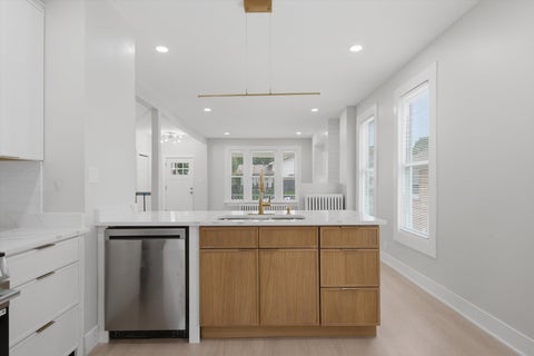 Tiny photo for 10116 S Malta Street, Chicago, IL 60643 (MLS # 12758622)